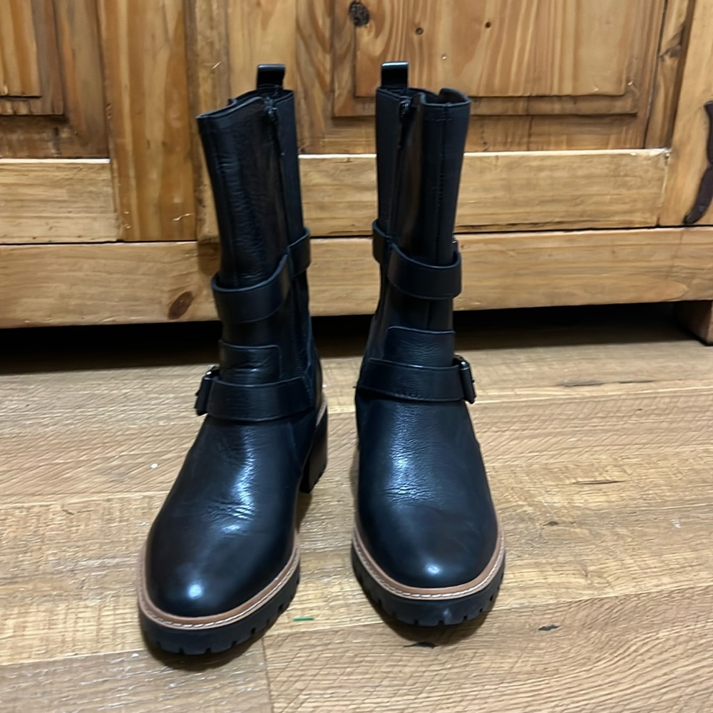 Naturalizer lugg sole boots